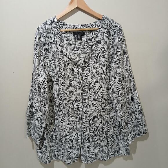 Tahari Shirt Womens 1X White Black Linen Leaf Print Button Front Tunic Top - Picture 13 of 13